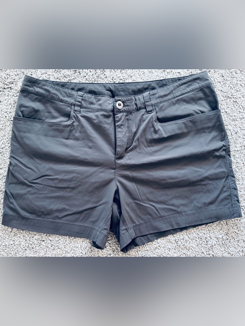 Patagonia Women's Charcoal Gray Athletic Shorts Size 12 5” Inseam